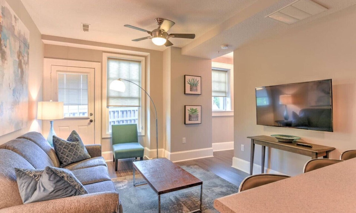 Asheville Condo | Charming Historic Condo