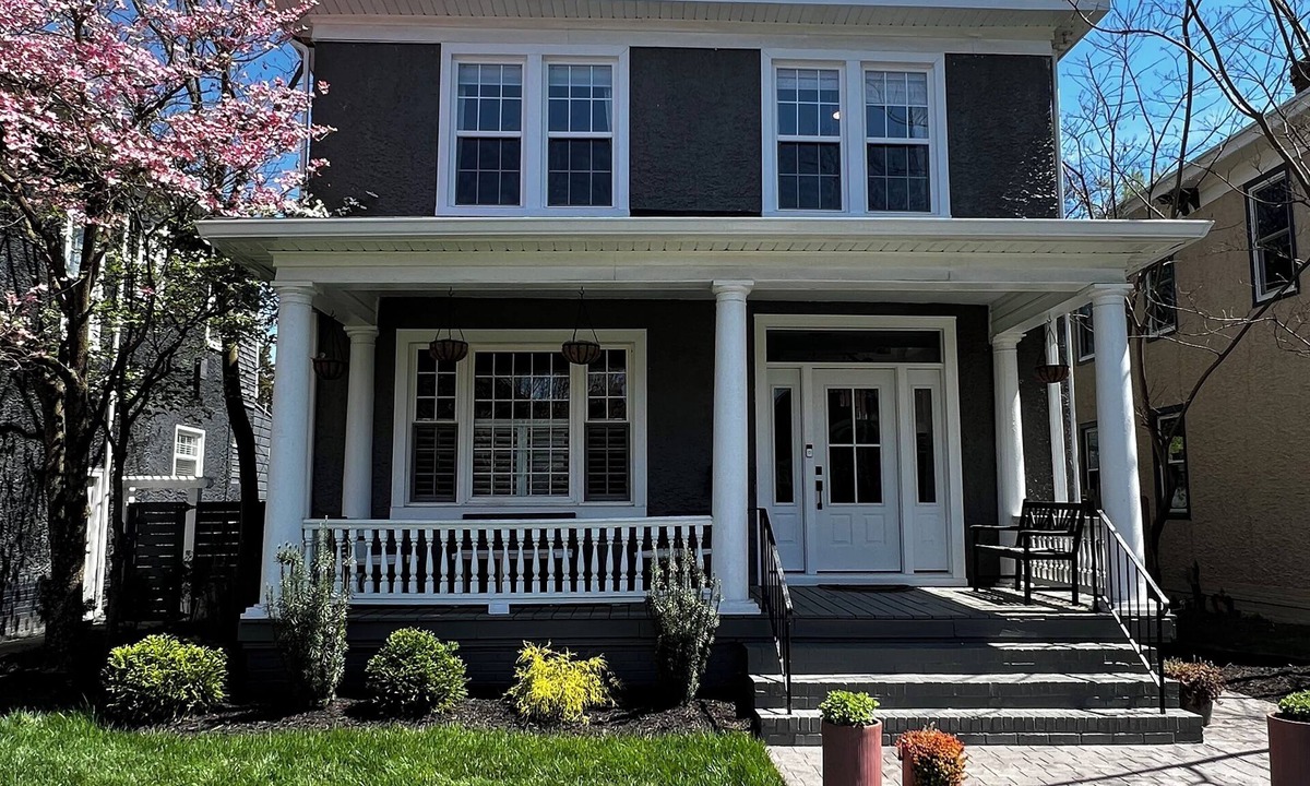 Mosby House | Charming Historic Gem