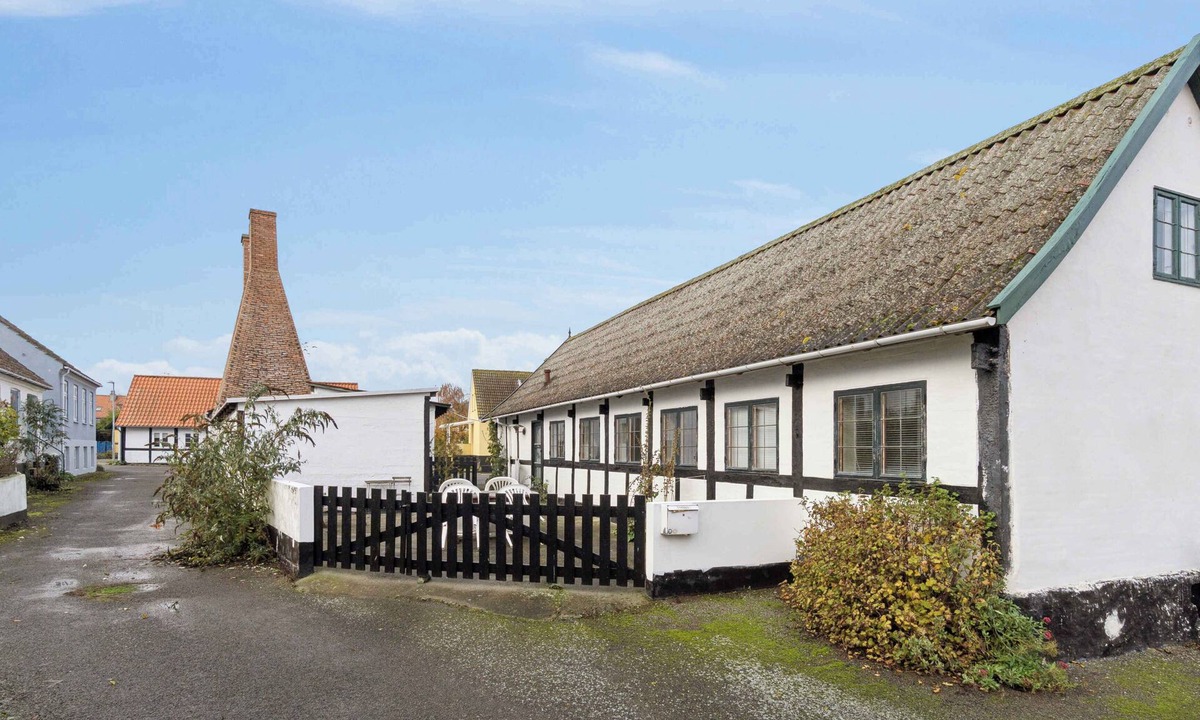 Svaneke Villa | Charming holiday home in Årsdale