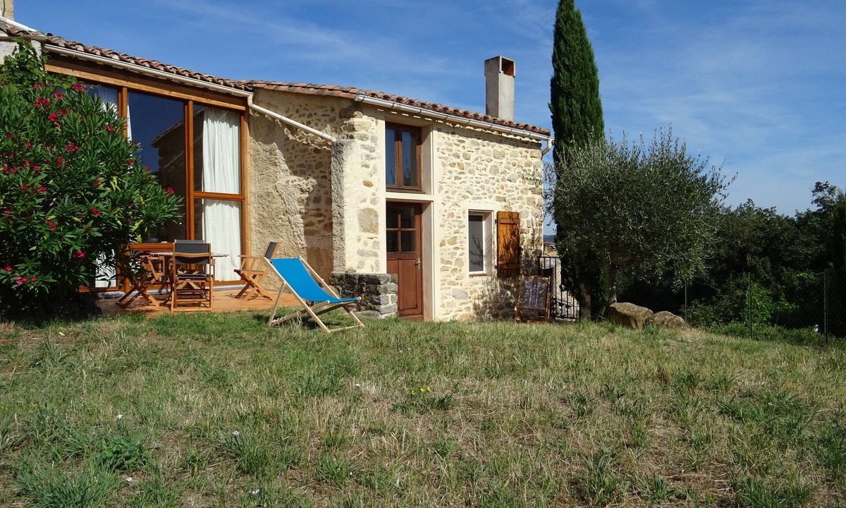 Esperaza House | Charming holiday home with garden in the south of France