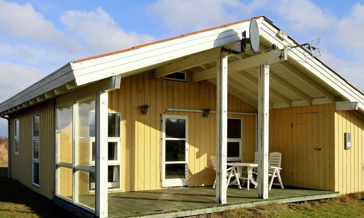 Fjand Badeby House | Charming Holiday Home in Jutland Near Beach