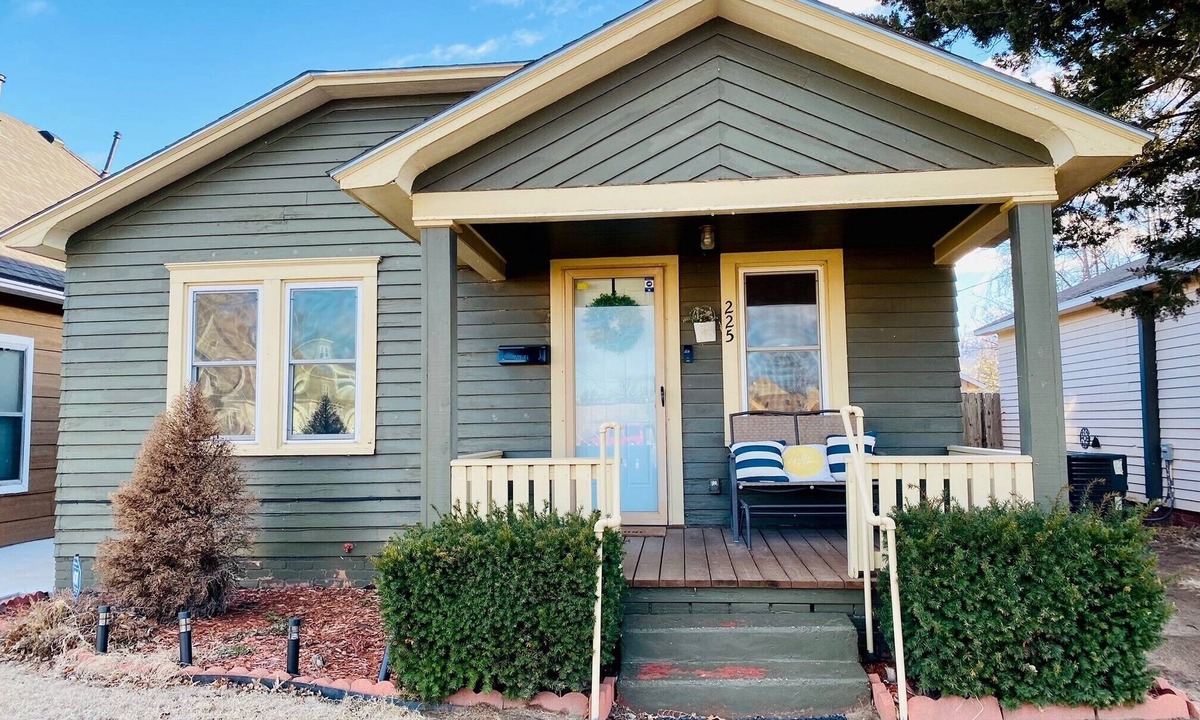 Enid House | Charming home - Downtown area