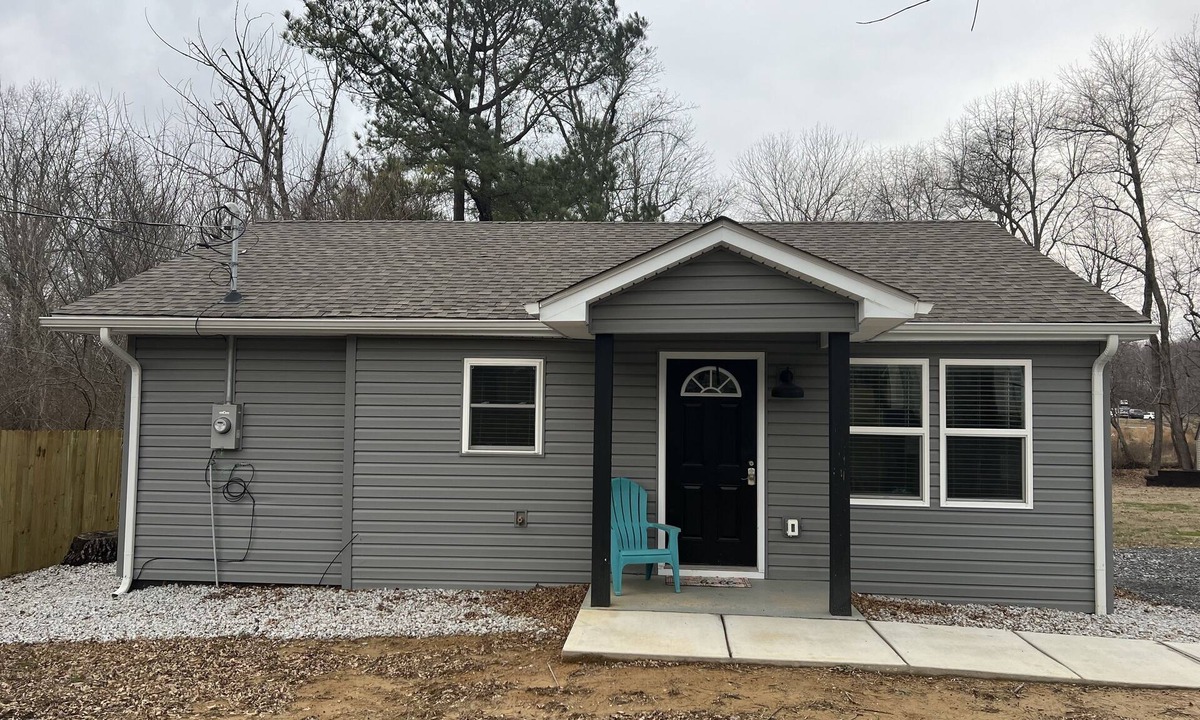 Cunningham House | Charming Home just minutes from Interstate and Mall