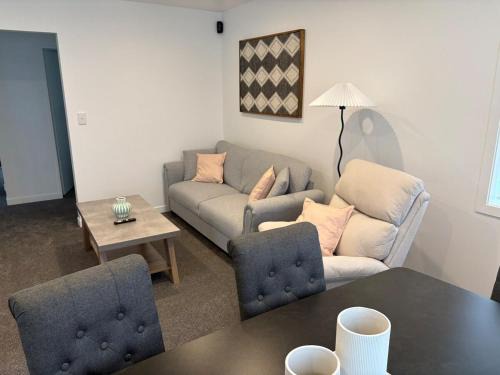 Lower Hutt House | Charming Home