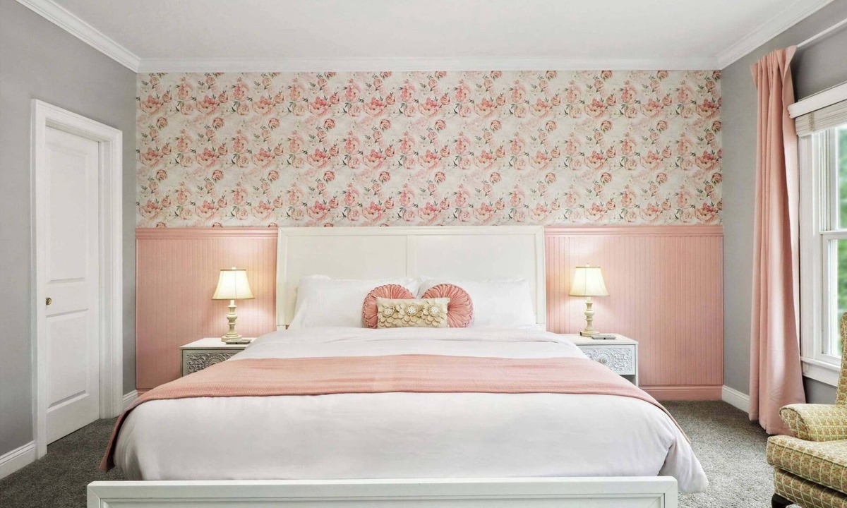 Dixon Park House | Charming Home | Victorian District