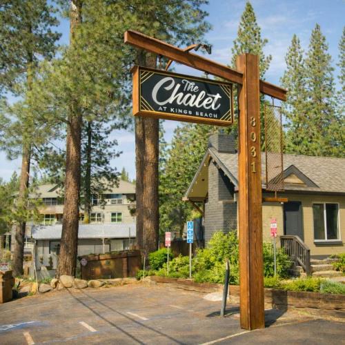 Kings Beach Ski Chalet | Charming hotel with lakeview golf skiing WiFi & Netflix