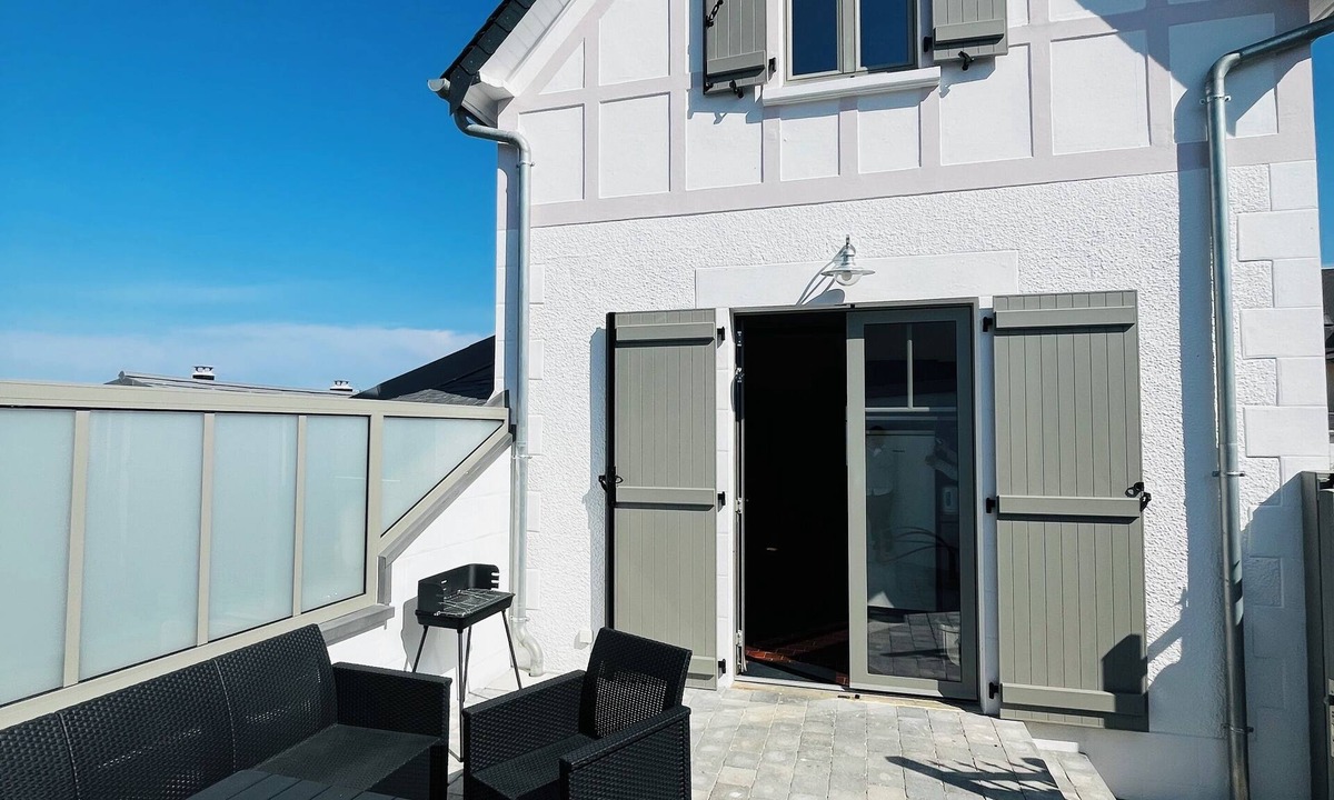 Agon-Coutainville House | Charming house in 2nd line