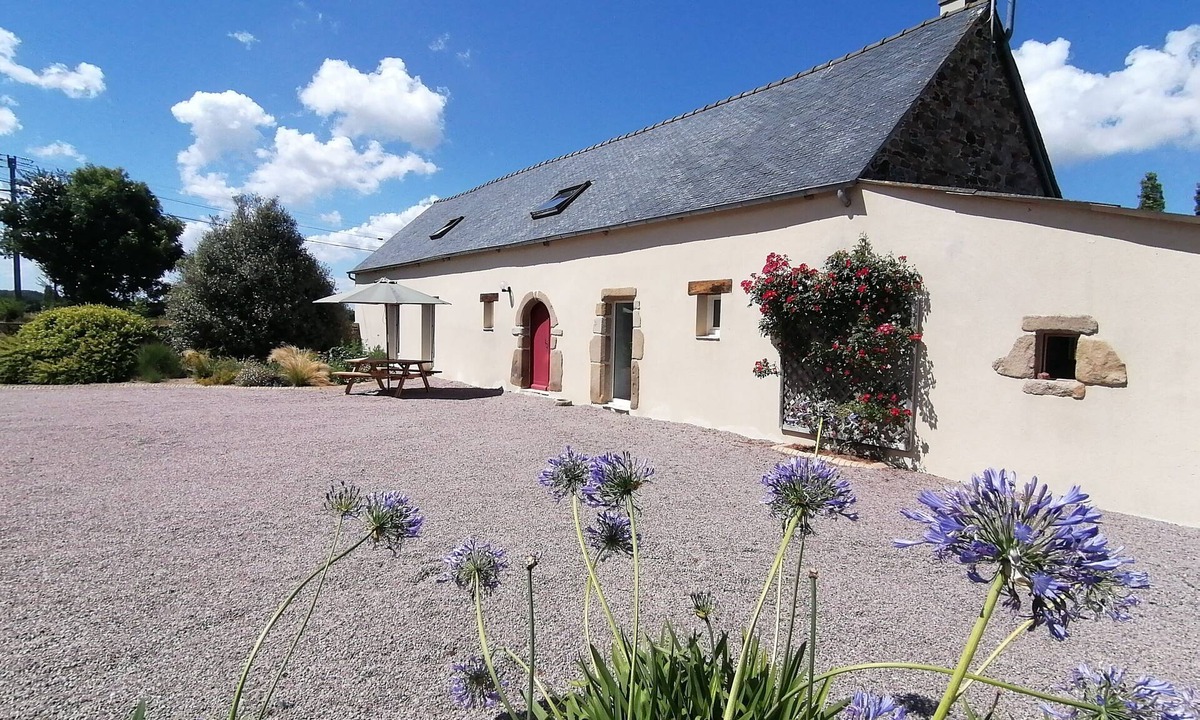 Quemper-Guezennec House | Charming house in the countryside