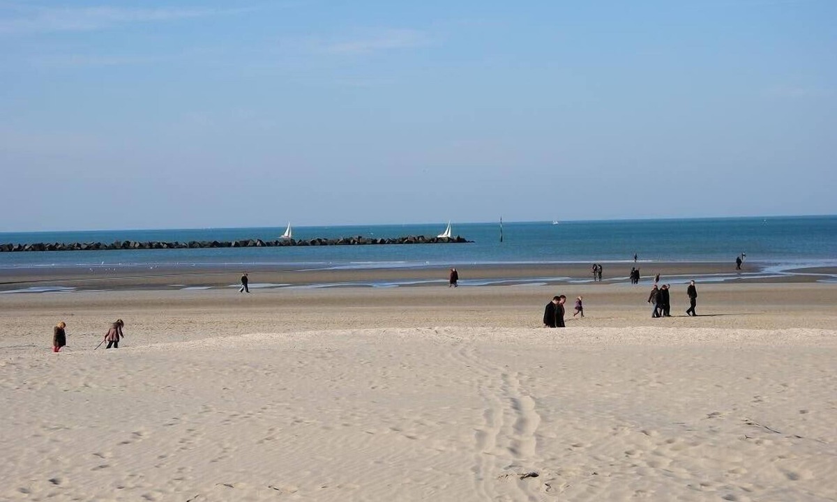 Dunkirk House | Charming house for 6 people 2 steps from the beach at Malo Les Bains.
