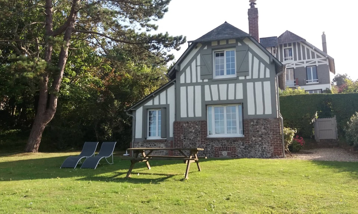 Quiberville House | Charming house in a scenery garden, sea sight