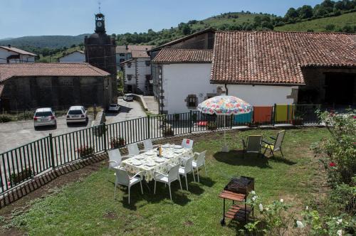 Baraibar House | Charming house in Baráibar with mountain view