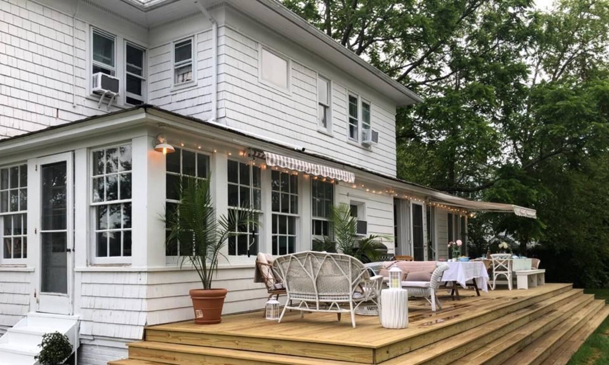 Bellport House | Charming House in Bellport