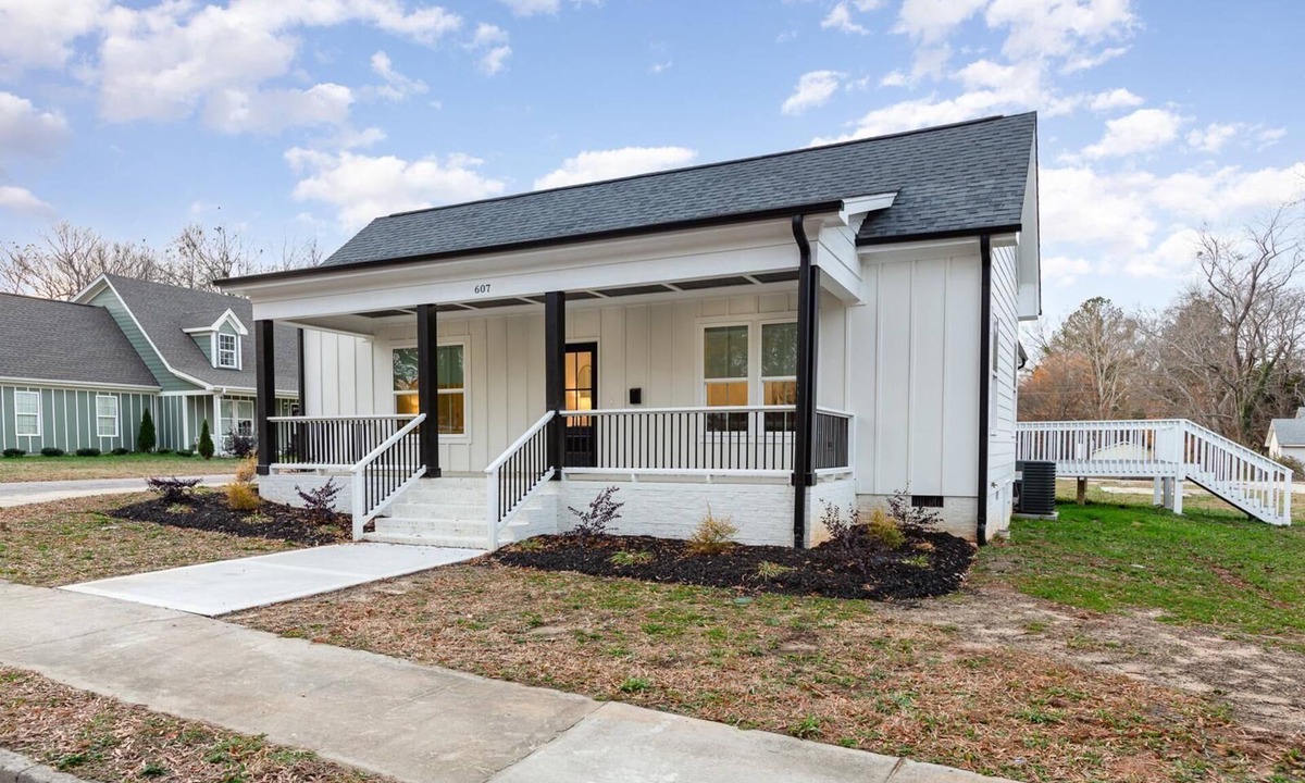 Louisburg House | Charming House in Louisburg, NC