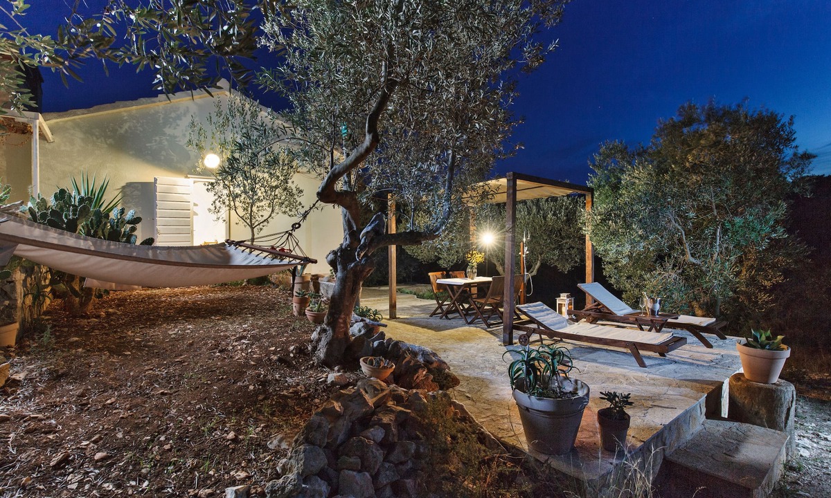 Hvar House | Charming house located in the most beautiful Adriatic archipelago, Pakleni
