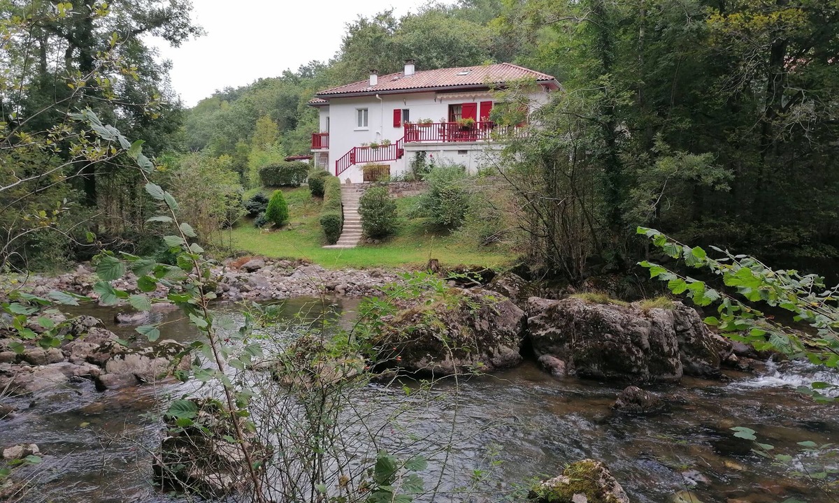 Esterencuby House | CHARMING HOUSE RIVIERE PAYS BASQUE