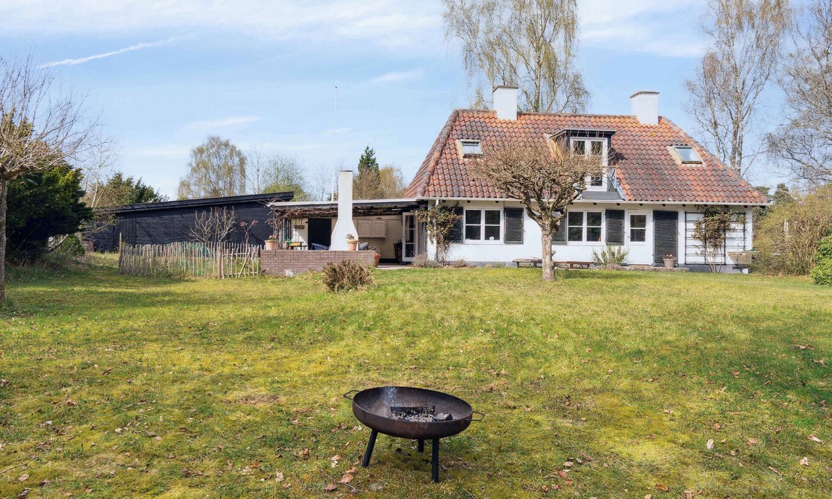 Tisvildeleje House | Charming house with 5000m garden and forest