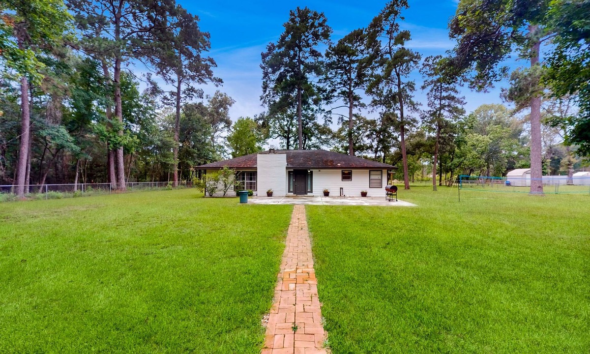 Porter House | Charming house with enclosed backyard, Hammock and W/D