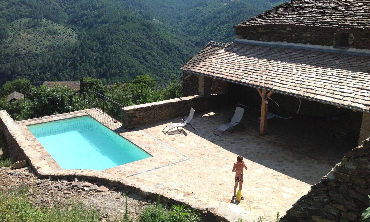 Beaumont House | Charming house with swimming pool south Ardèche 4 bedrooms