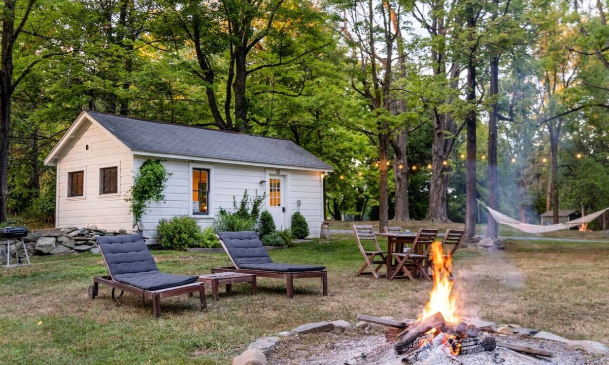 Hyde Park House | Charming Hudson Valley Tiny House
