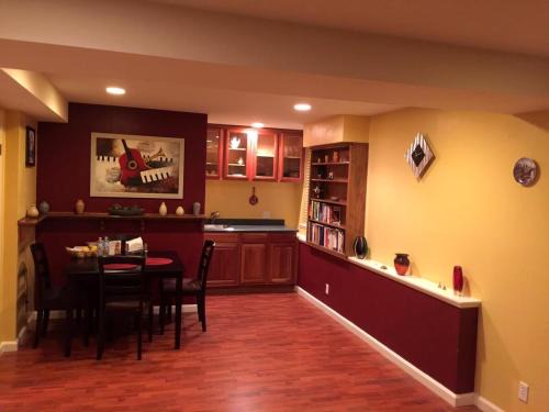 Forest Knolls Apartment | Charming in law Inner Sunset at UCSF