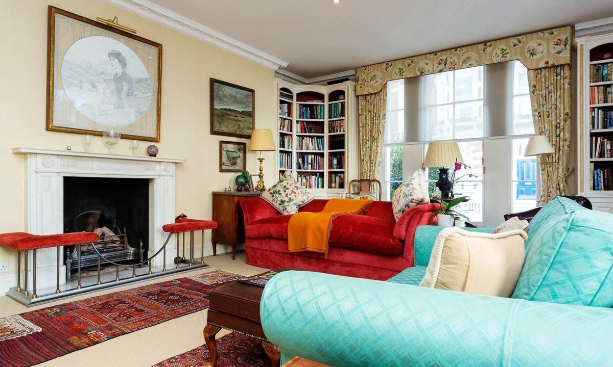 Campden Apartment | Charming Kensington, by Veeve