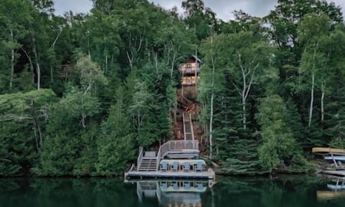Faraday Cottage | Charming Lakefront Cottage w/Hot Tub & Fire Pit, WiFi