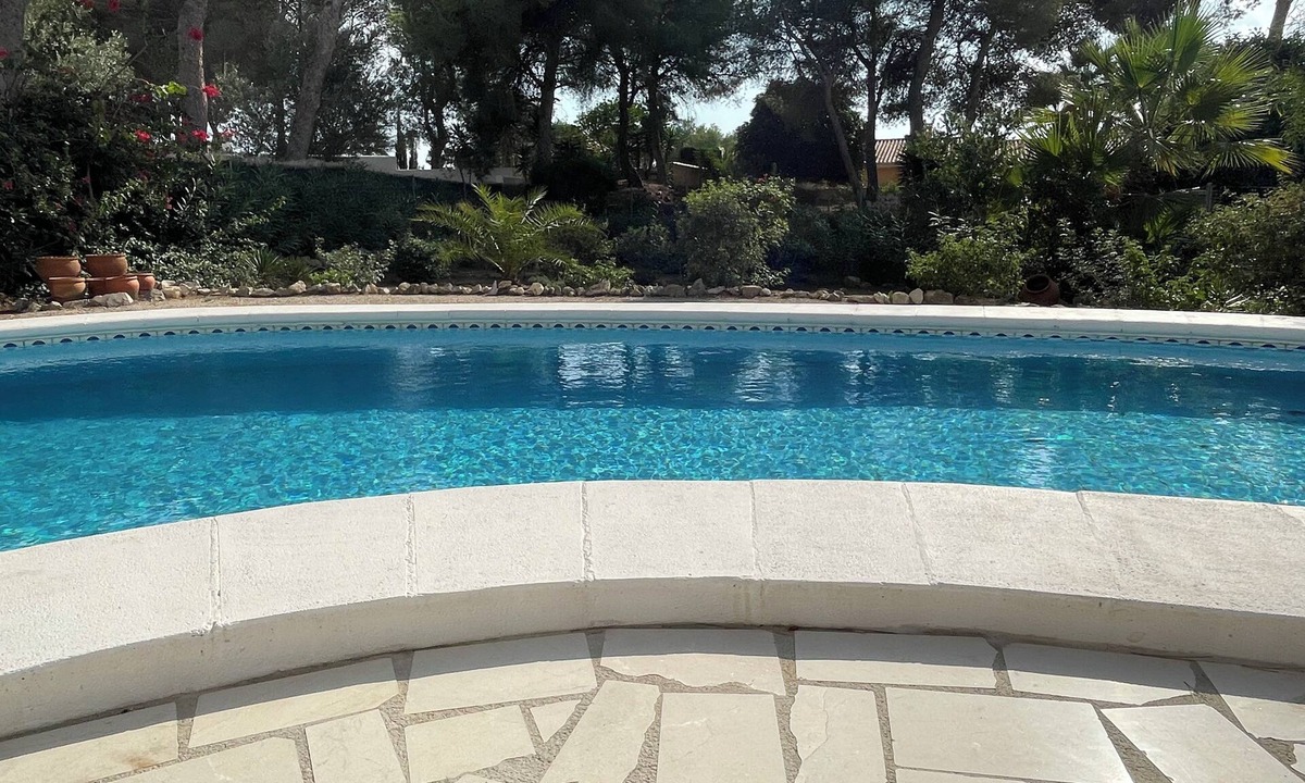 Pinar del Advocat Villa | Charming little villa with private pool. Sleeps 4. 5 minutes from Moraira beach