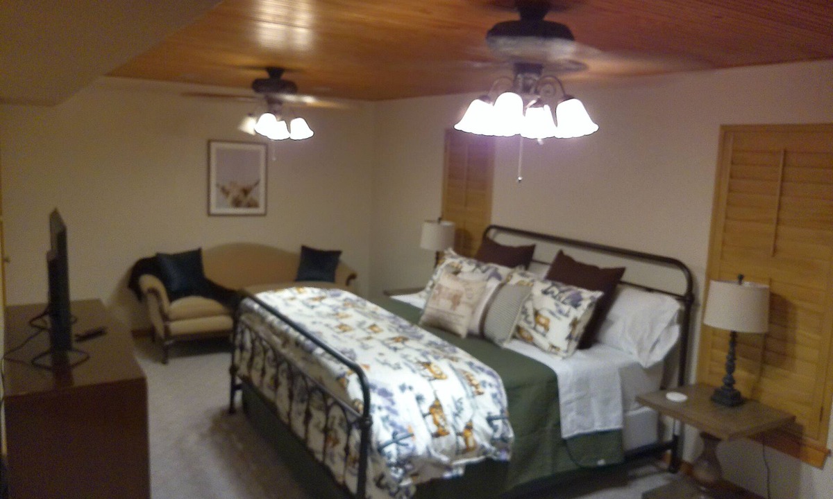Poth House | Charming Lodge in Poth, TX