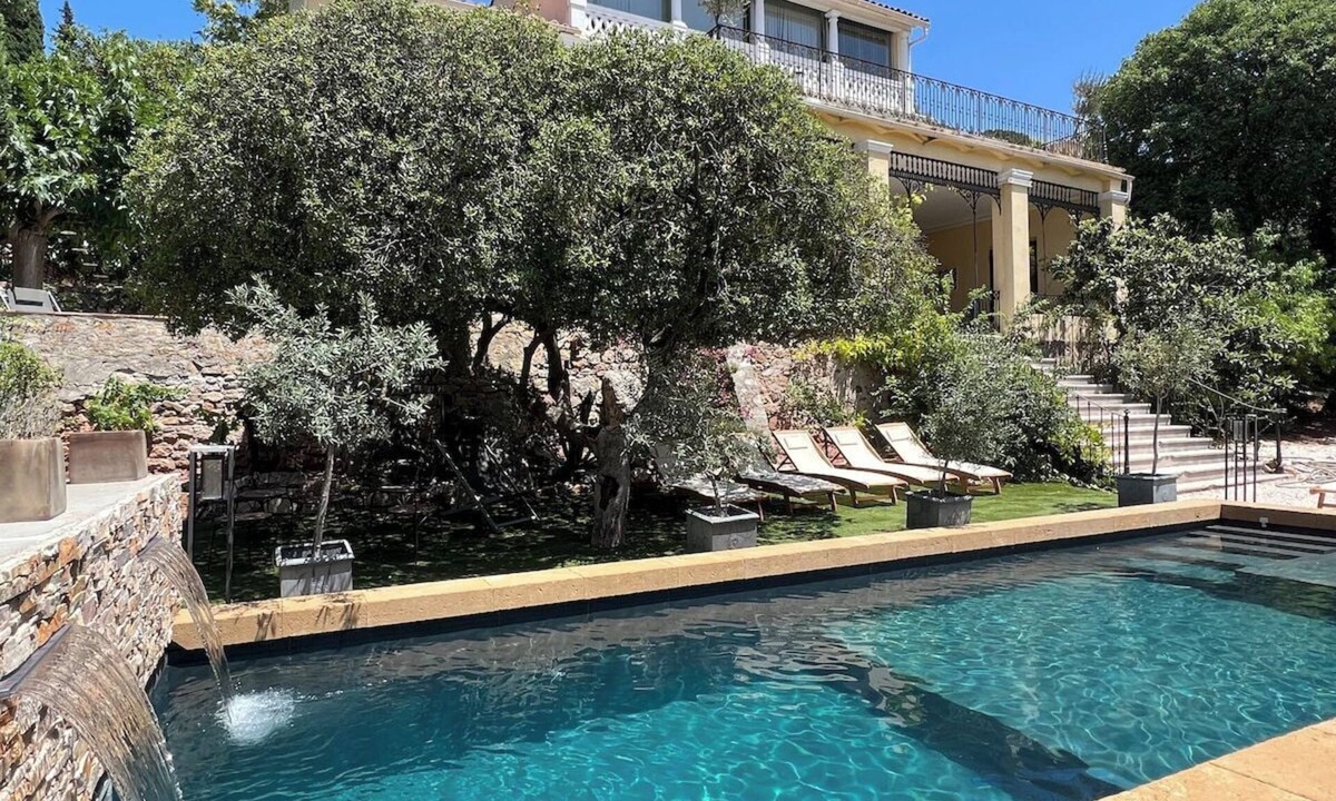 Toulon Villa | Charming manor house