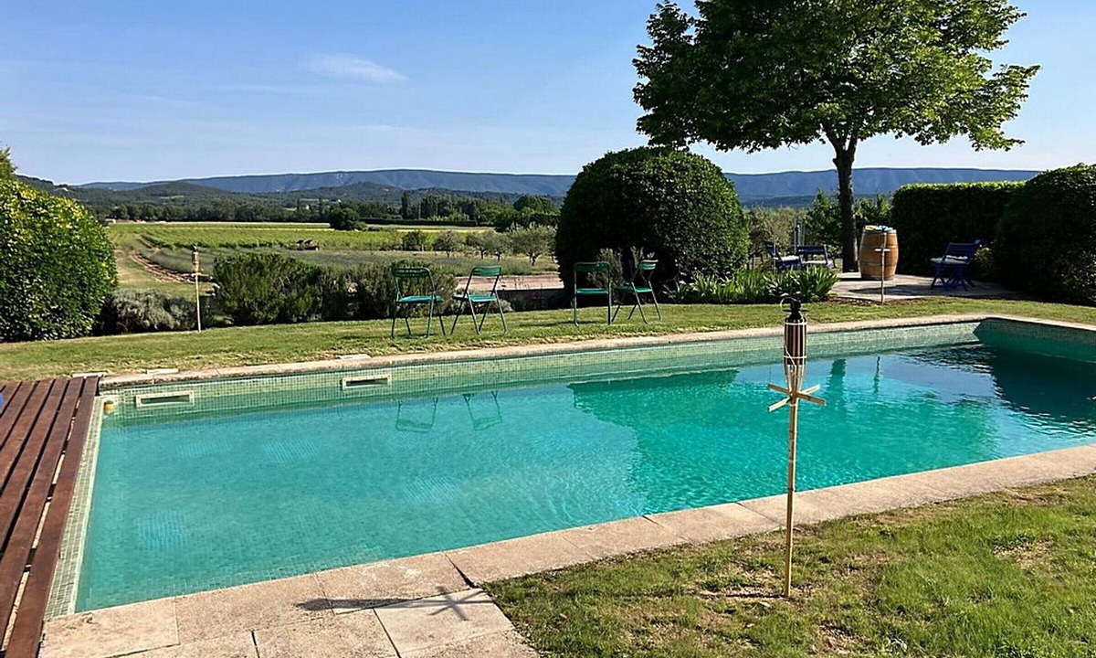 Joucas House | Charming Mas with large pool and Lubéron views