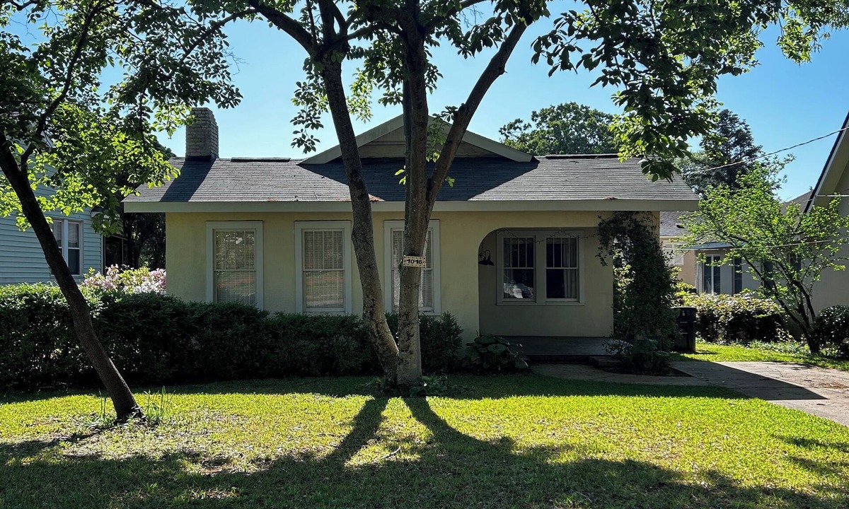 Midtown House | Charming Masters Week Cottage