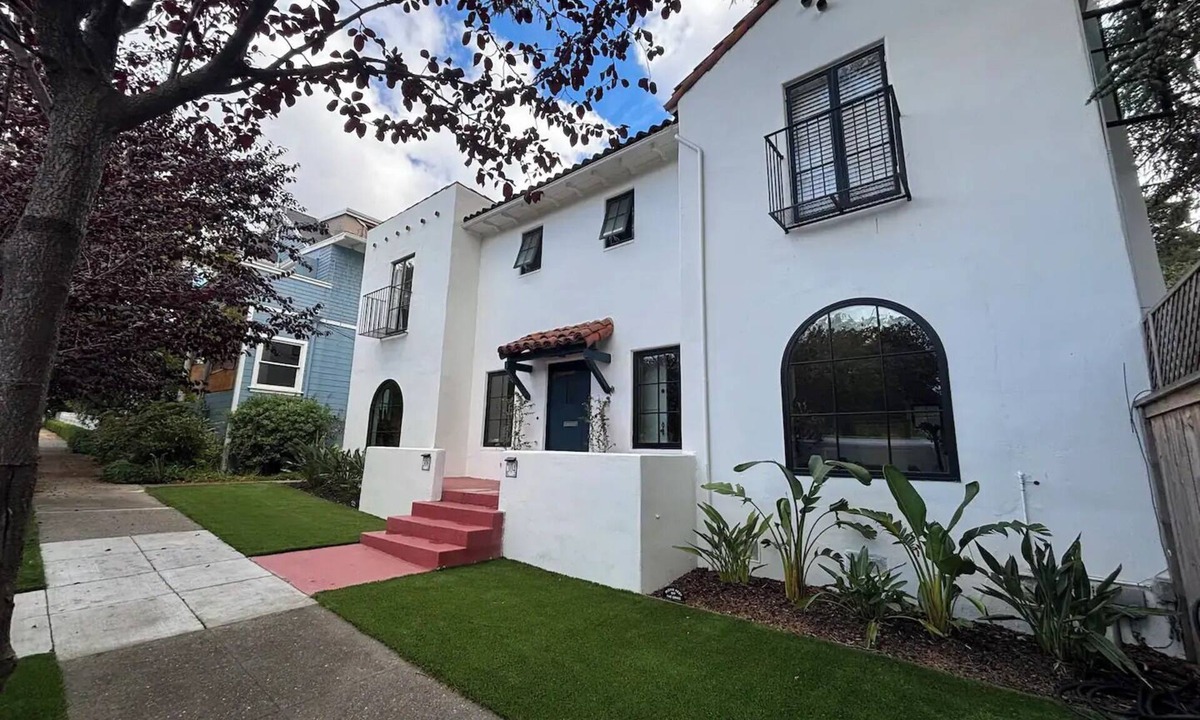 San Rafael House | Charming Mediterranean Guest House