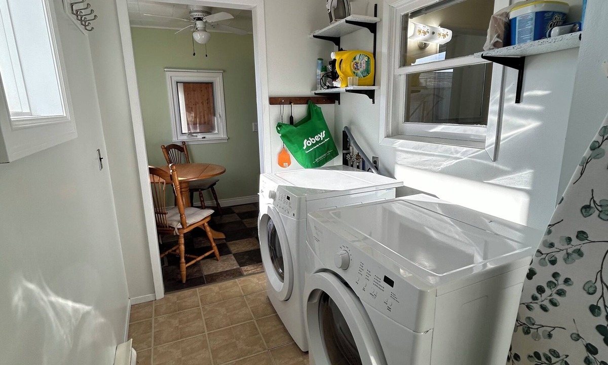 Miramichi House | Charming Miramichi Waterfront Escape