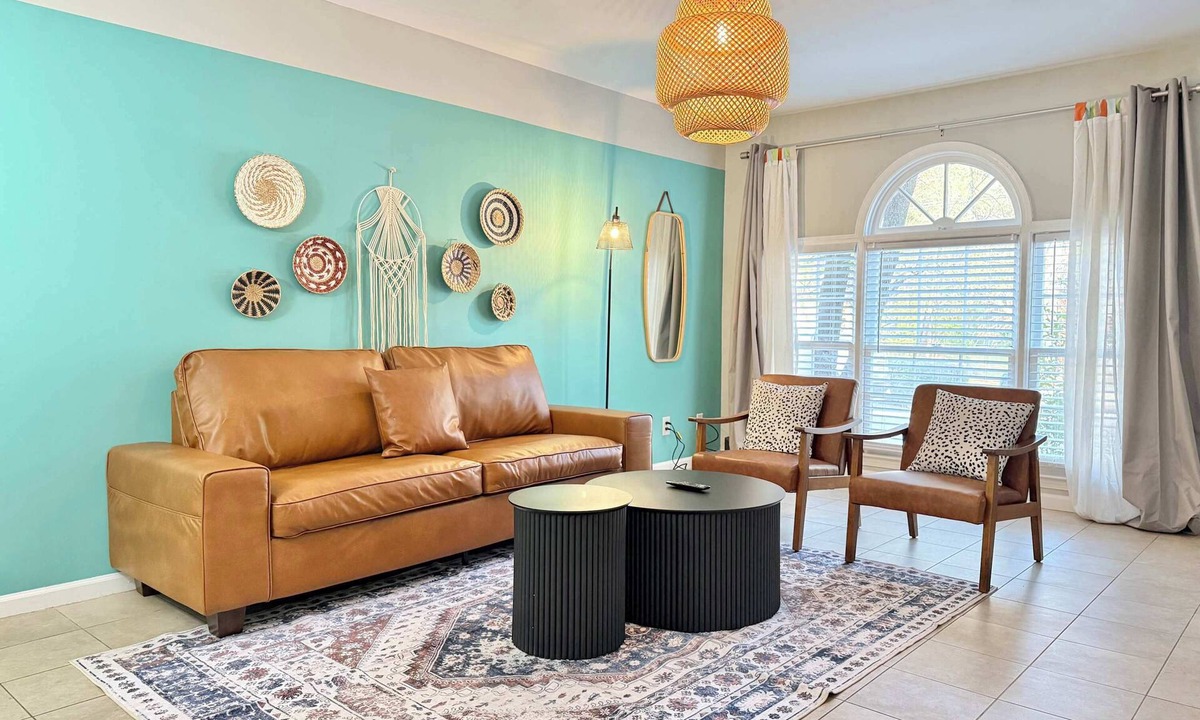 Norcross Condo | Charming Norcross Townhouse! Quiet & Convenient Stay