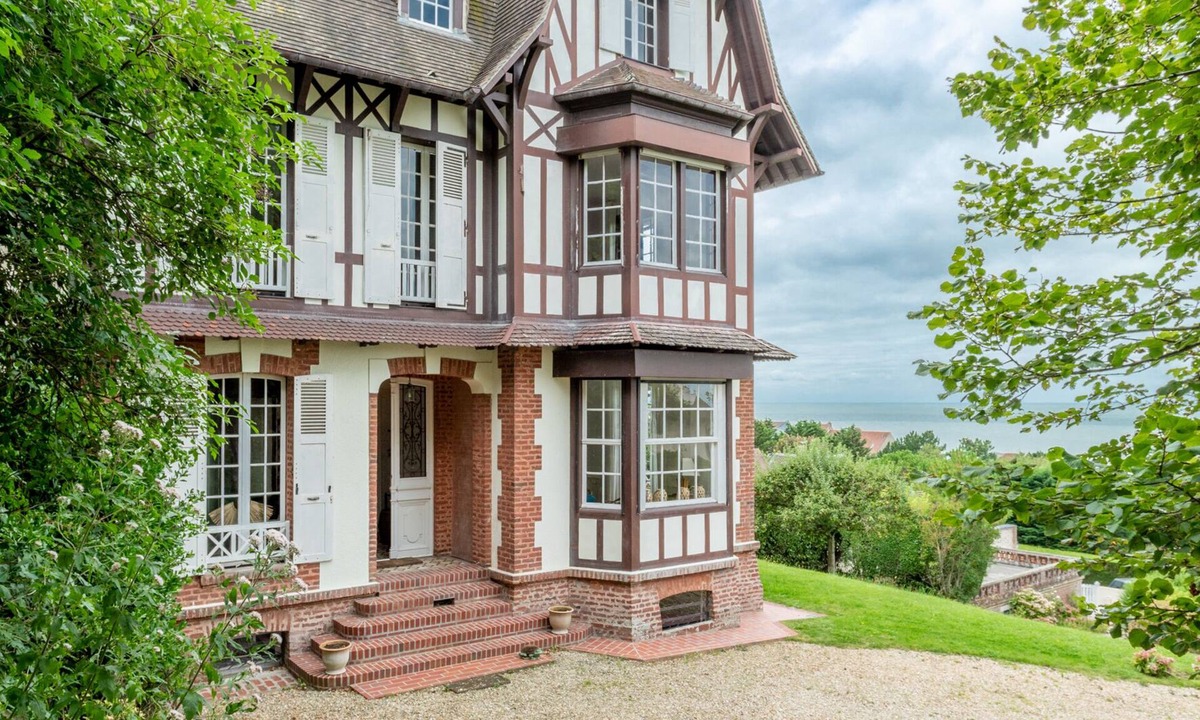 Villerville House | Charming Normandy villa close to the beach, in Villerville.