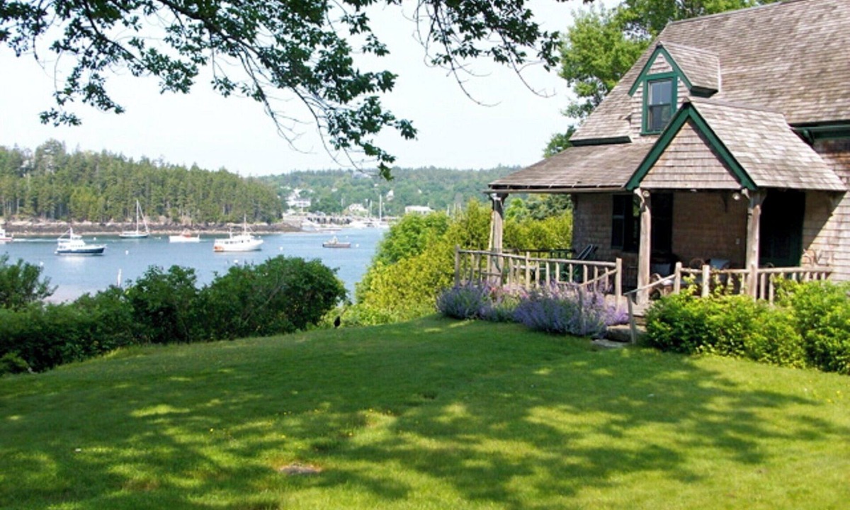 Northeast Harbor House | Charming Northeast Harbor Cottage