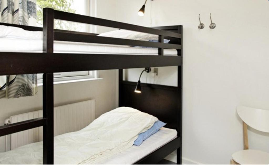 Middelfart Apartment | Charming On the beach Apartment