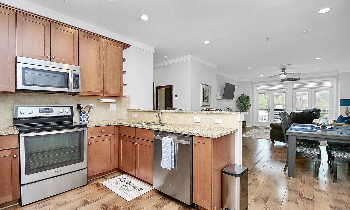 Mount Mourne Condo | Charming One-Level Condo in Walkable Davidson