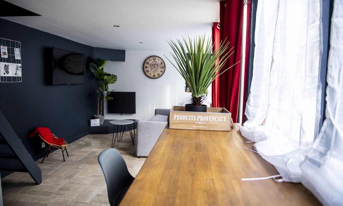 Saint-Leu-dEsserent House | ❤ Charming private cottage 10 minutes from Chantilly ❤