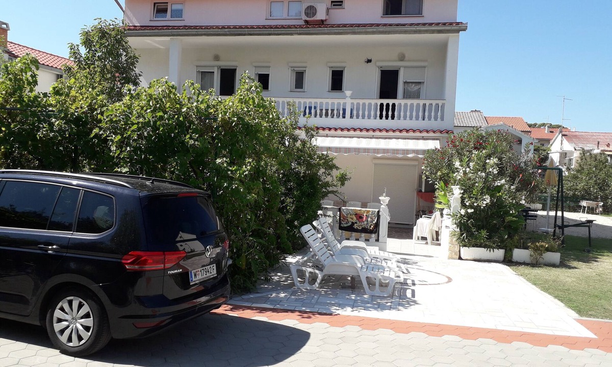 Palit House | Charming Palit Kroatien Holiday House With Garden