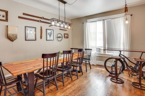 Paris House | Charming Paris House ~ 1 1/2 Mi to Canyon!