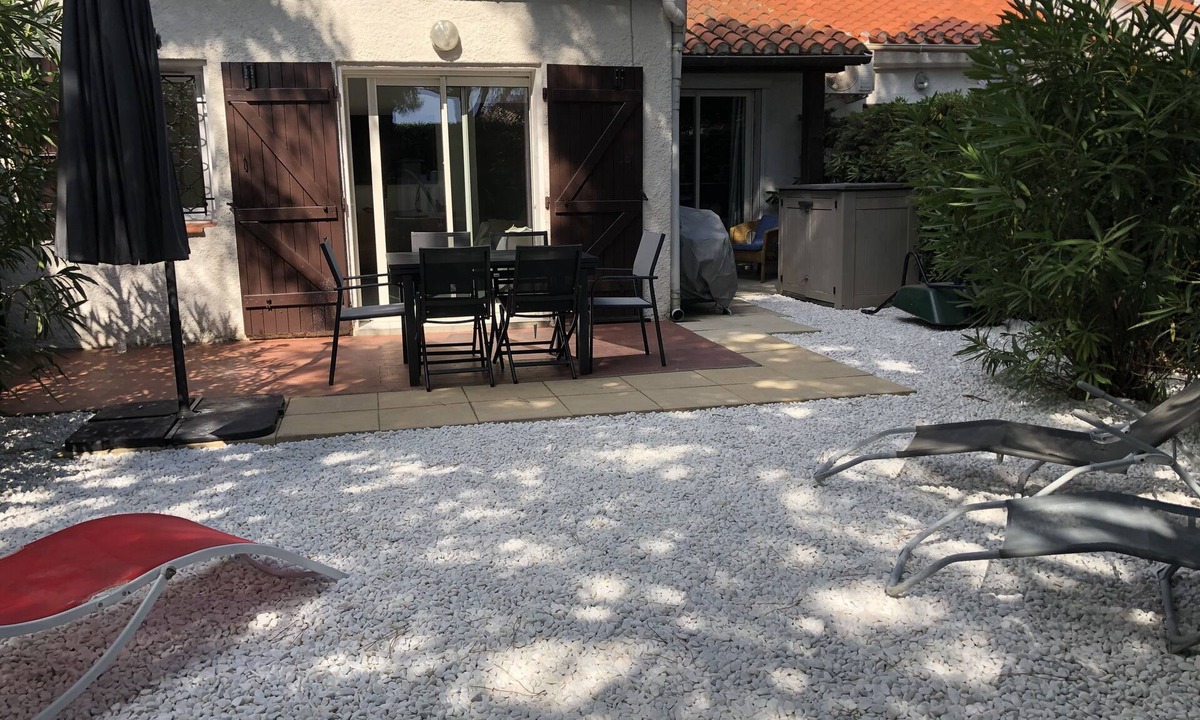 Saint-Cyprien Plage Villa | Charming, peaceful villa near the beach