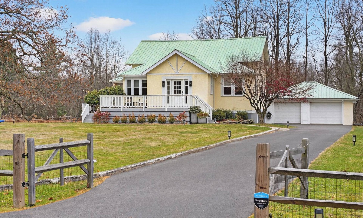 Mountain Dale House | Charming & Peaceful Catskills Getaway 2hr from NYC
