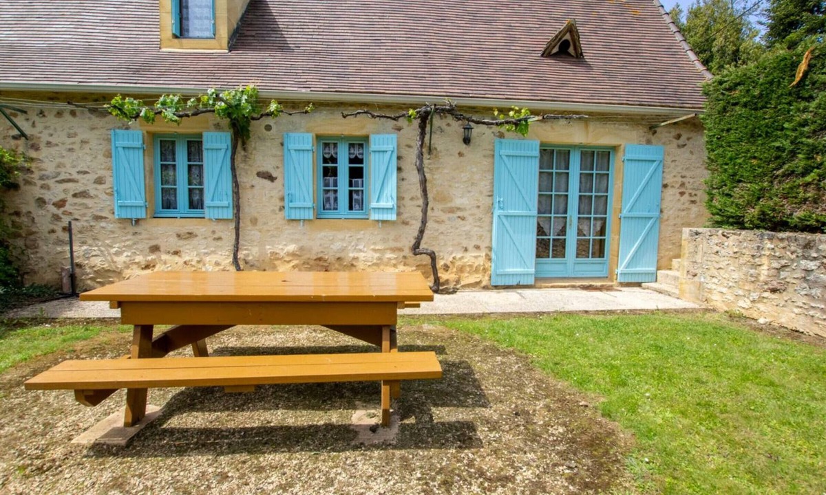 Saint-Avit-Riviere Cottage | Charming Perigord house with jacuzzi, 2 bedrooms near Monpazier
