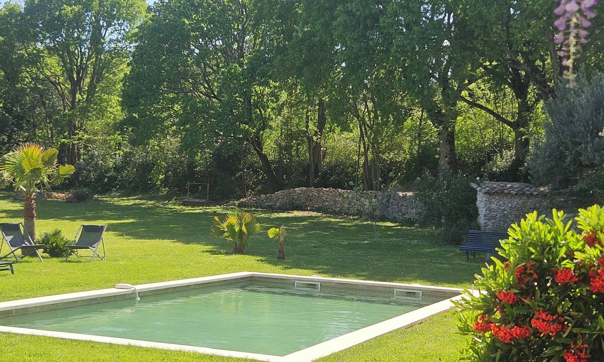 Goudargues Other | Charming Provençal farmhouse with private pool & walk to river