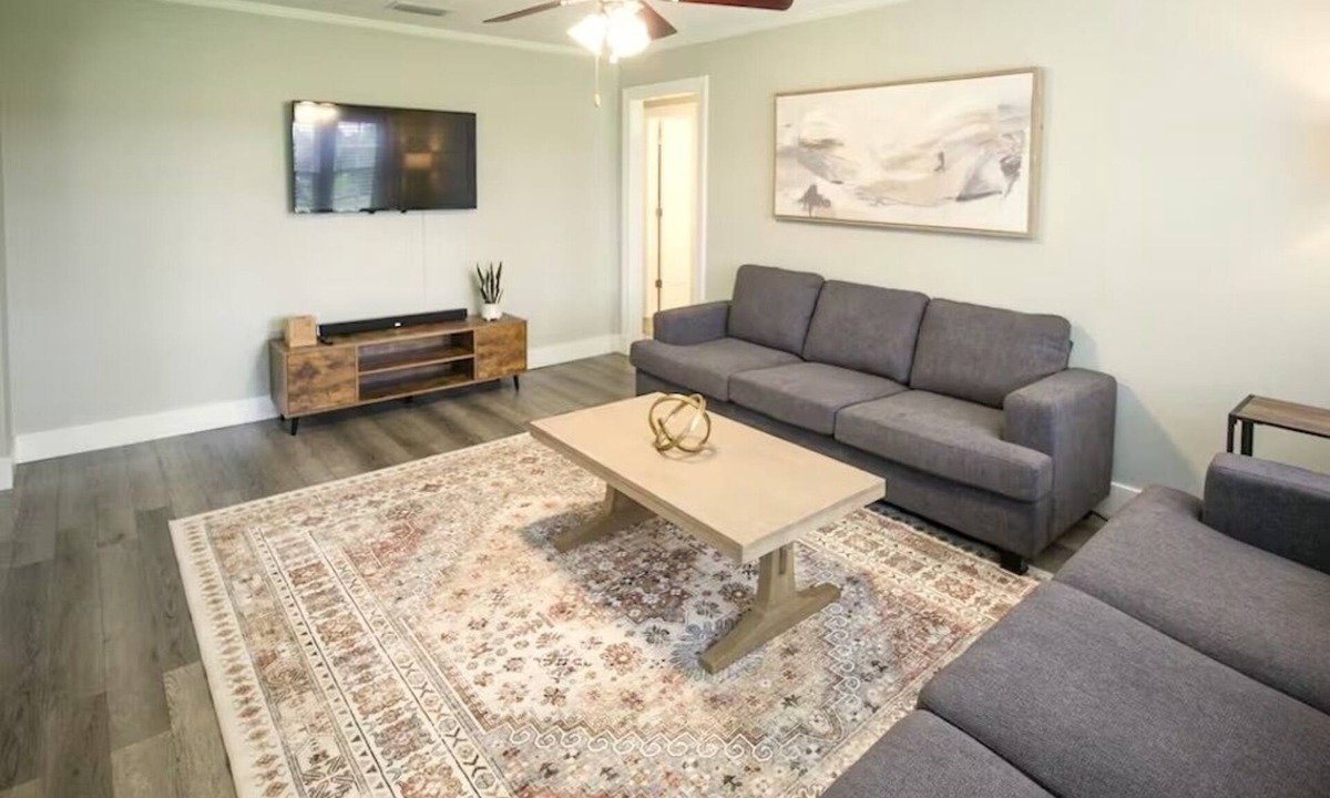 Hattiesburg House | Charming, Quiet 3Bd/1Ba House in Petal