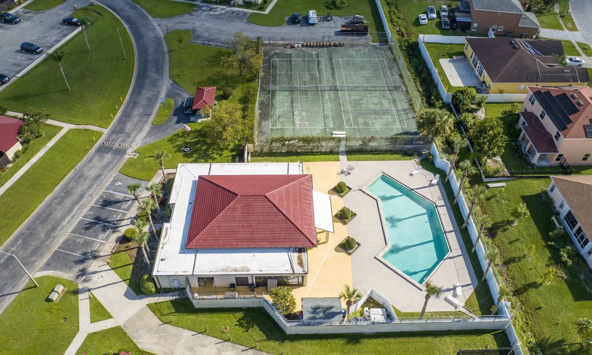 Poinciana Condo | Charming quiet condo