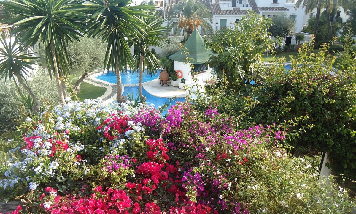 Marbella House | charming, quiet , white house in the center of Marbella