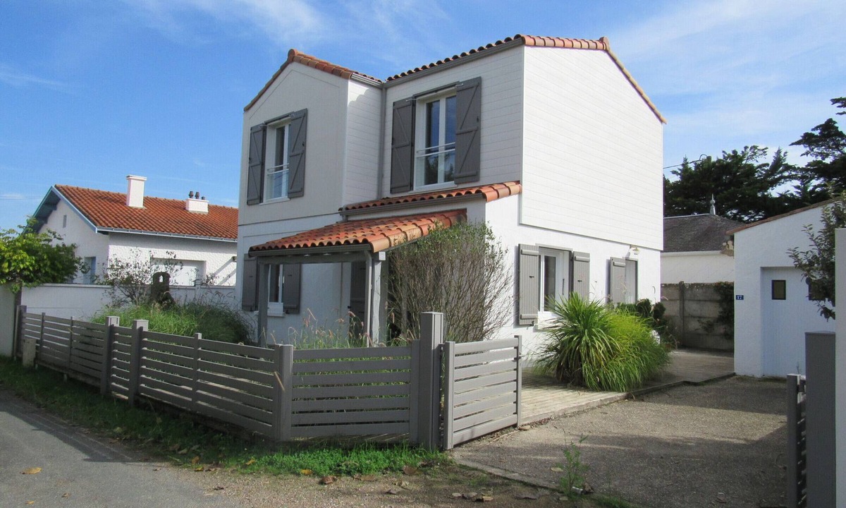 La Faute-sur-Mer House | Charming renovated house 200 m from the beach