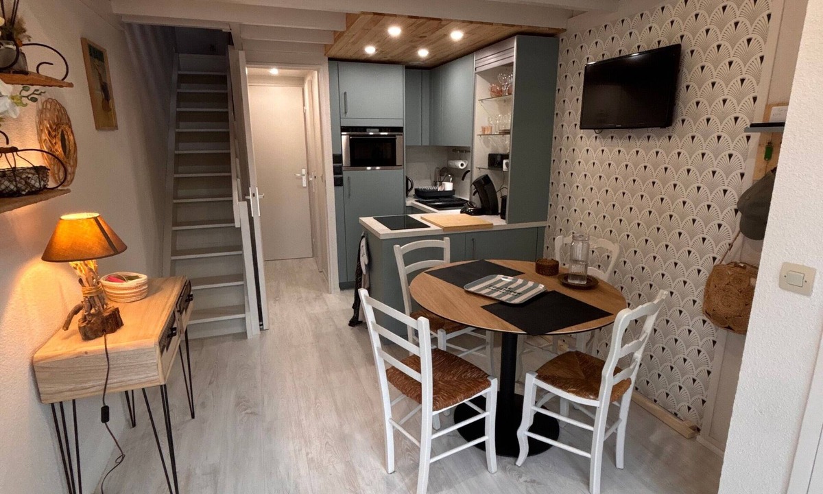 Le Pouliguen House | Charming Renovated Cottage 300m from the Beach – Ti Olli Cocon